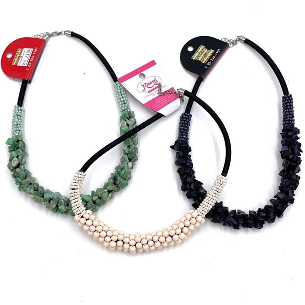 3-set Necklaces green black off white NEW handbead